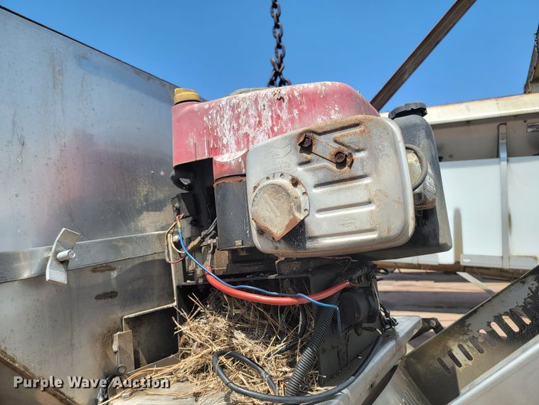 image for item JG9854 2006 Buyers  spreader