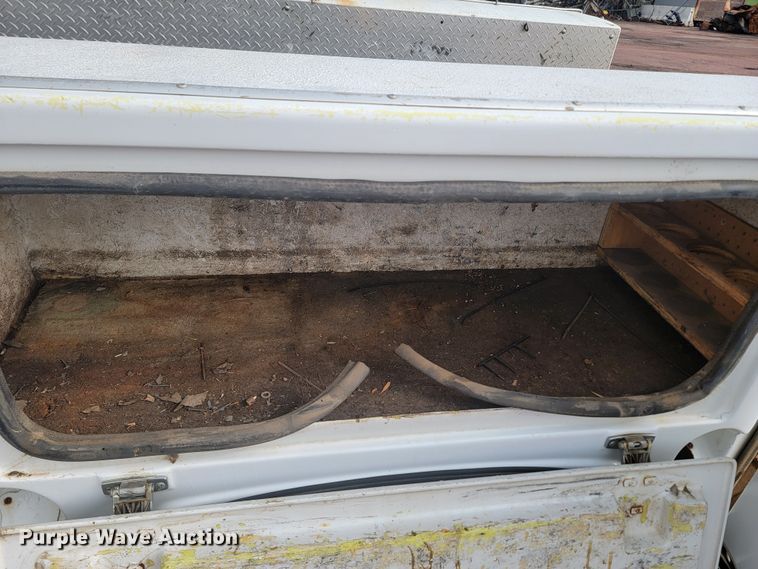 image for item JG9865 Astoria  utility bed