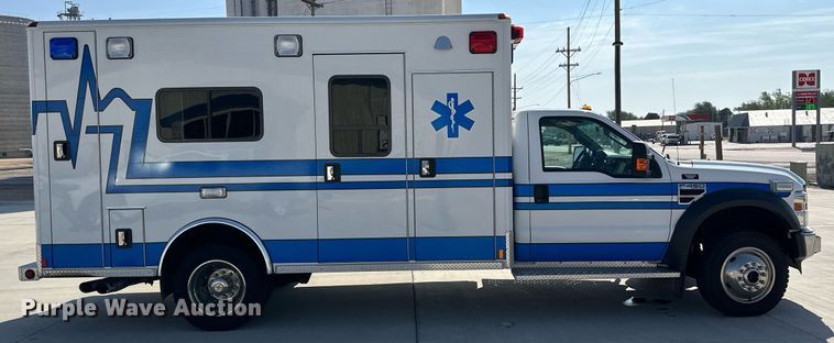 image for item JJ9935 2008 Ford F450 Super Duty  ambulance