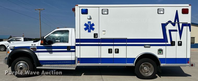 image for item JJ9935 2008 Ford F450 Super Duty  ambulance