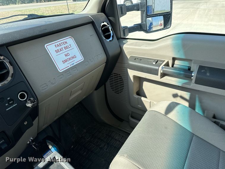 image for item JJ9935 2008 Ford F450 Super Duty  ambulance