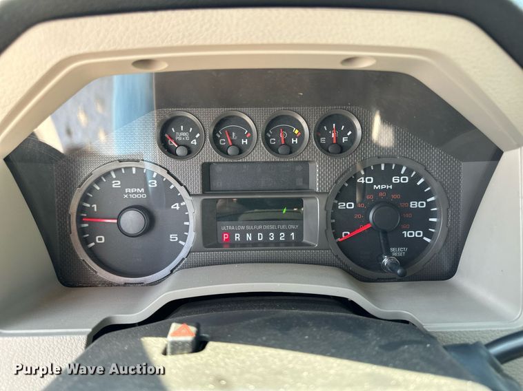 image for item JJ9935 2008 Ford F450 Super Duty  ambulance