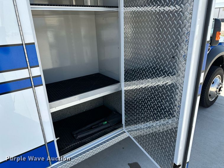 image for item JJ9935 2008 Ford F450 Super Duty  ambulance