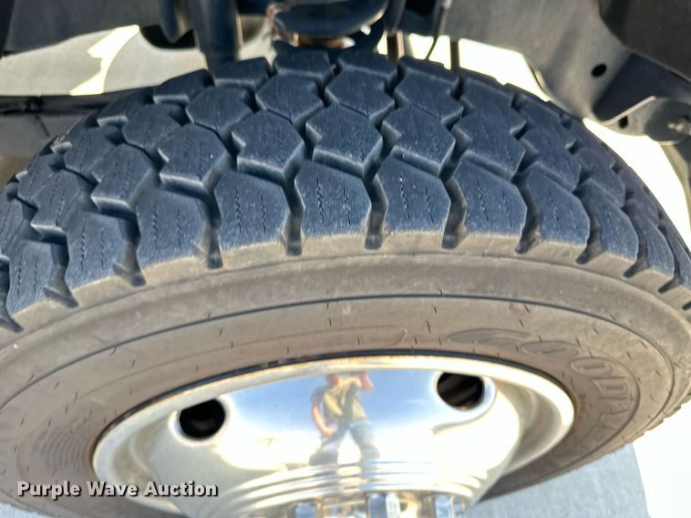 image for item JJ9935 2008 Ford F450 Super Duty  ambulance