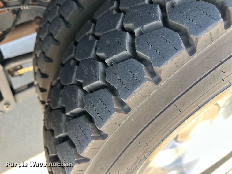 image for item JJ9935 2008 Ford F450 Super Duty  ambulance