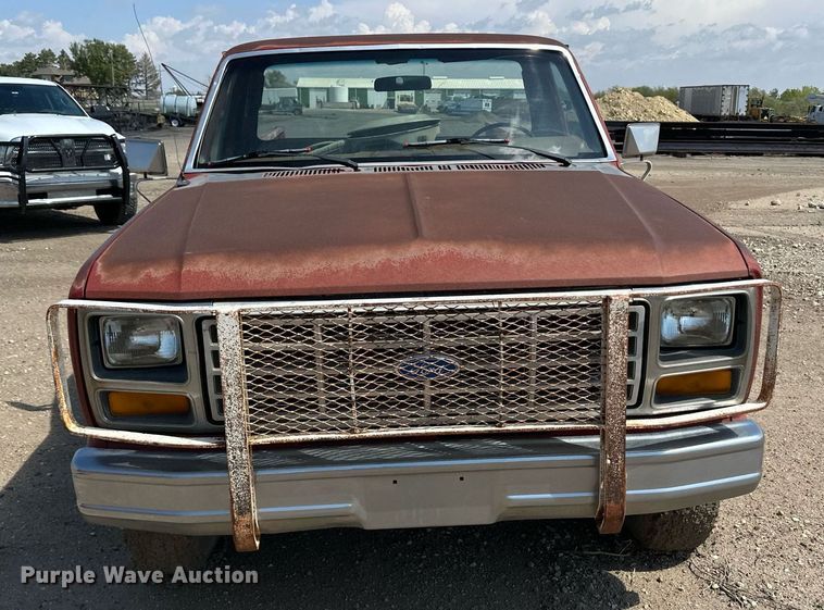 image for item JJ9944 1982 Ford F150  pickup truck