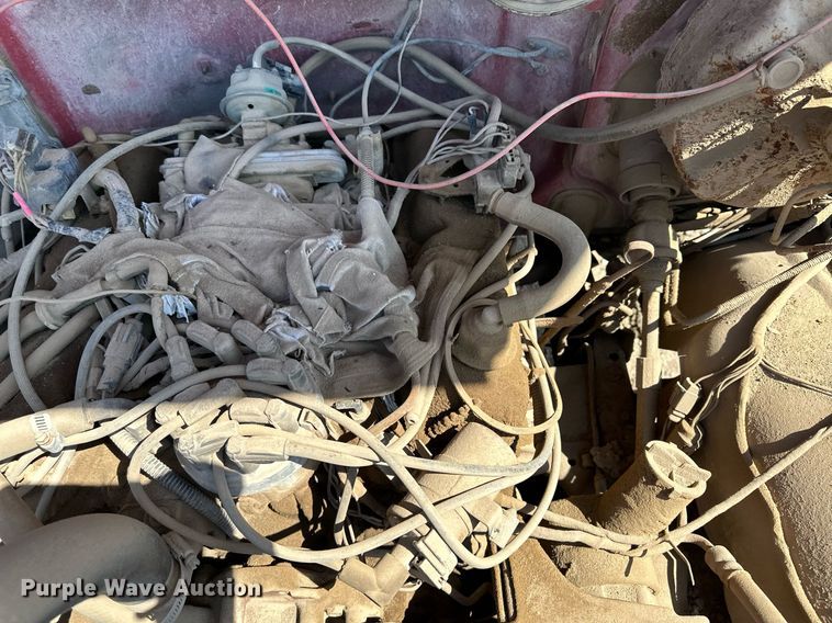 image for item JJ9944 1982 Ford F150  pickup truck