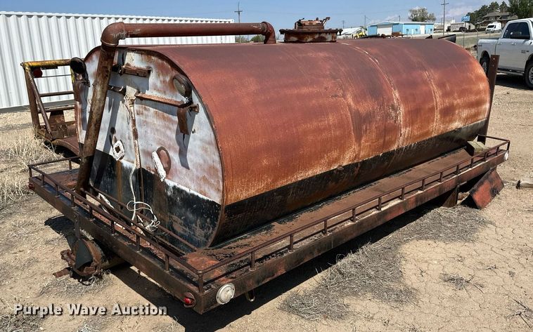 image for item JJ9945 Water tank bed