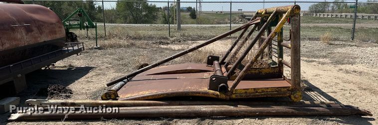 image for item JJ9946 Winch truck bed