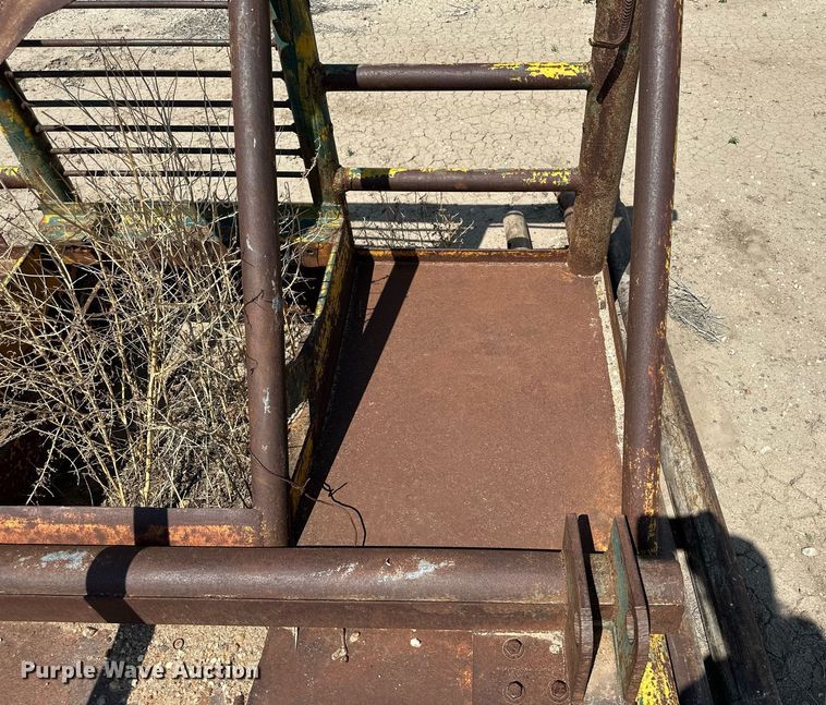 image for item JJ9946 Winch truck bed