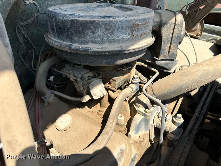 image for item JJ9947 1971 Chevrolet C60  truck cab and chassis