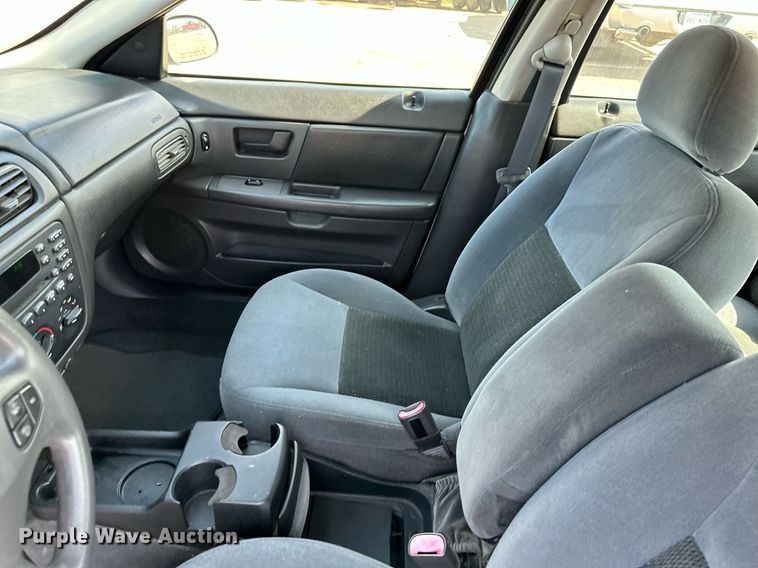 image for item JJ9950 2003 Ford Taurus