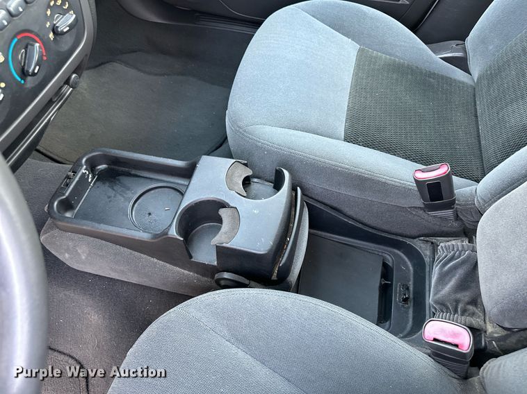 image for item JJ9950 2003 Ford Taurus