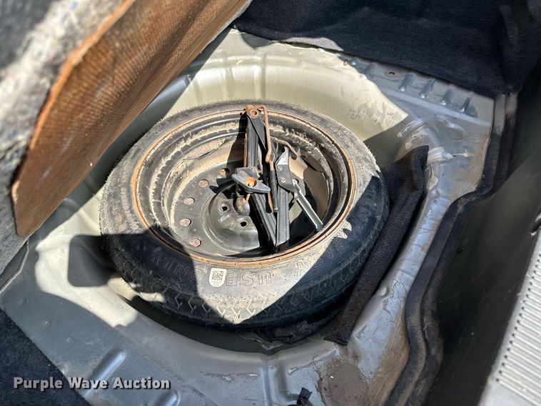 image for item JJ9950 2003 Ford Taurus