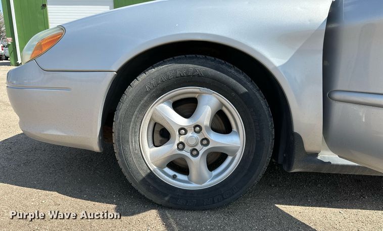 image for item JJ9950 2003 Ford Taurus