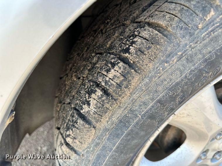 image for item JJ9950 2003 Ford Taurus