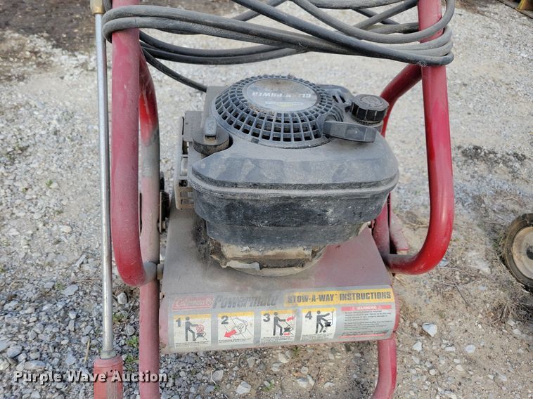 image for item JO9059 Lawn and garden equipment