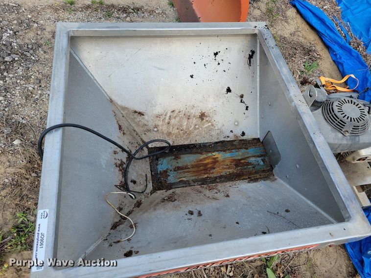 image for item JO9061 Curtis  UTV spreader