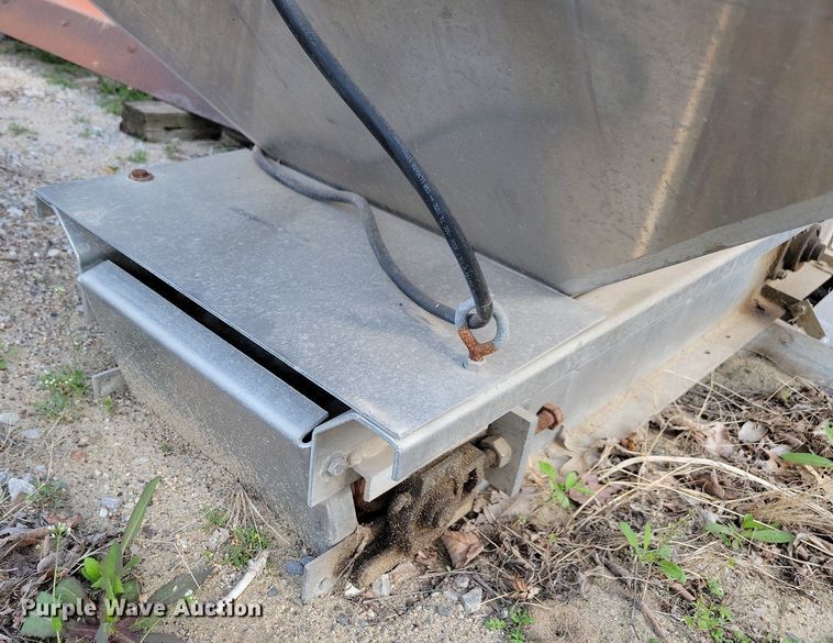 image for item JO9061 Curtis  UTV spreader