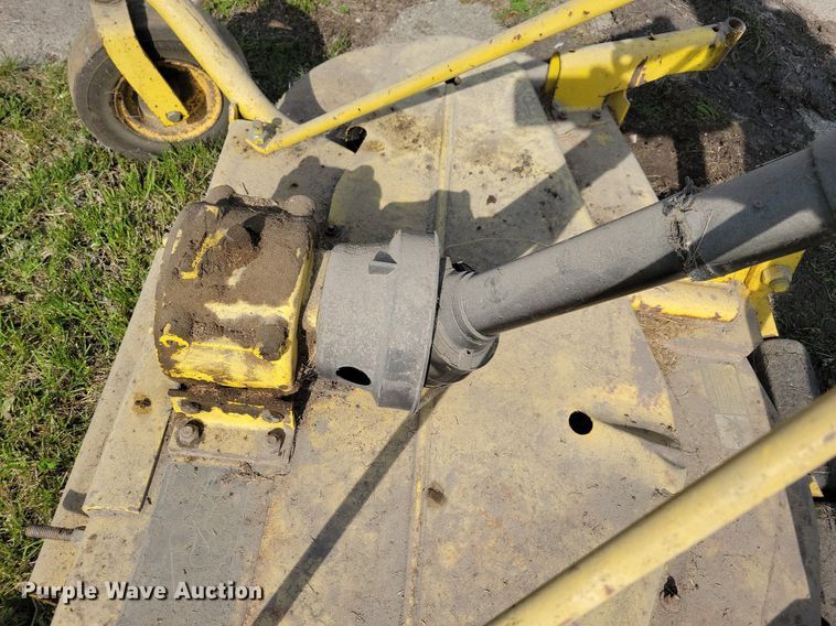 image for item JO9065 John Deere 272  finish mower