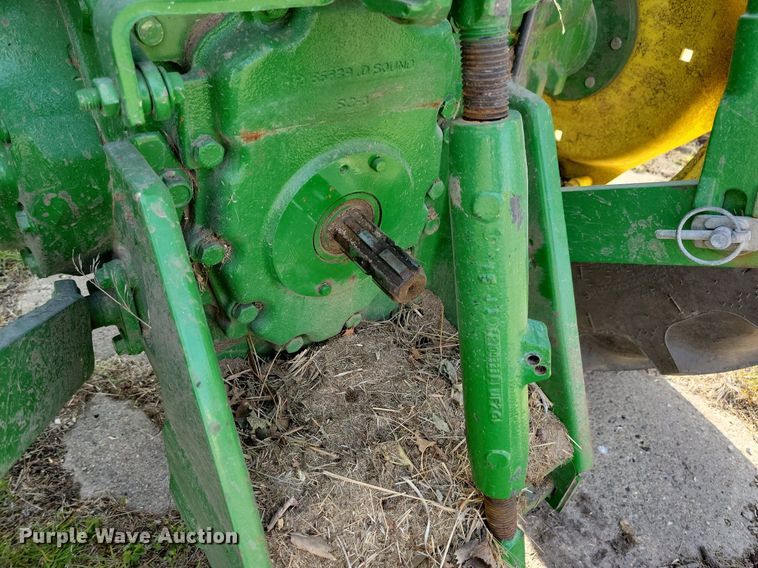 image for item JO9066 2016 John Deere 5045E  tractor