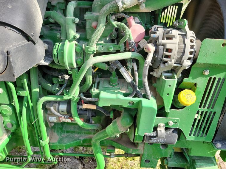 image for item JO9066 2016 John Deere 5045E  tractor