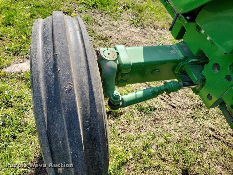 image for item JO9066 2016 John Deere 5045E  tractor