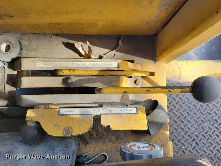 image for item JO9067 LEE G-550  motor grader