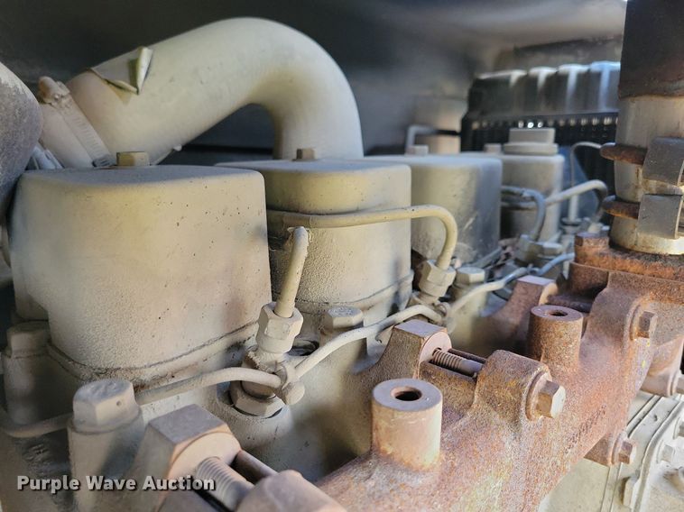 image for item JO9067 LEE G-550  motor grader