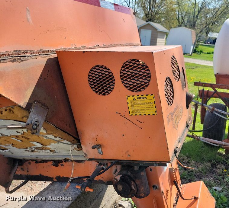 image for item JO9068 Henderson Chief  spreader