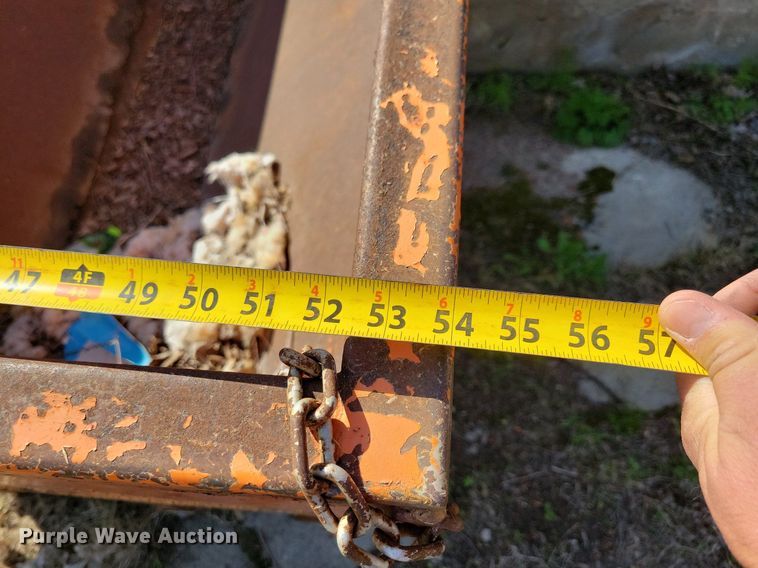 image for item JO9068 Henderson Chief  spreader