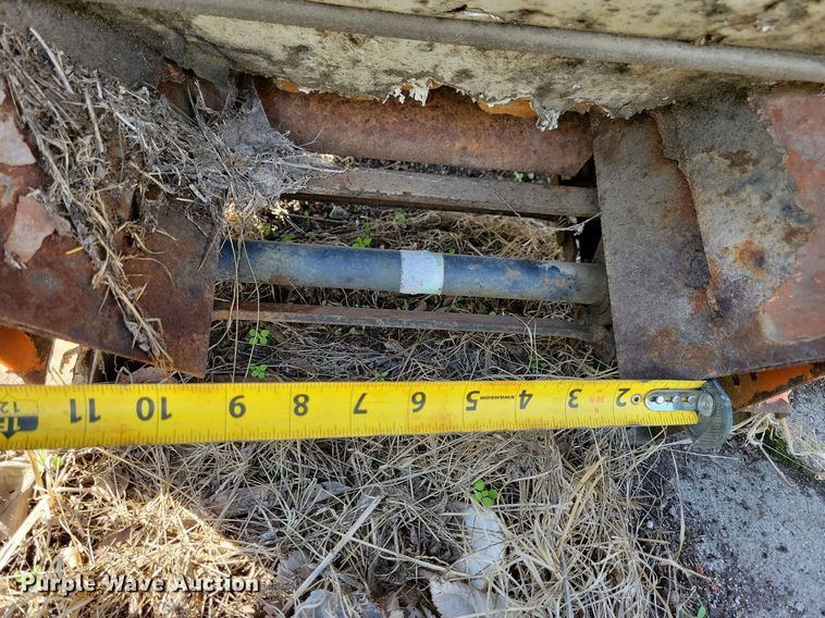 image for item JO9068 Henderson Chief  spreader