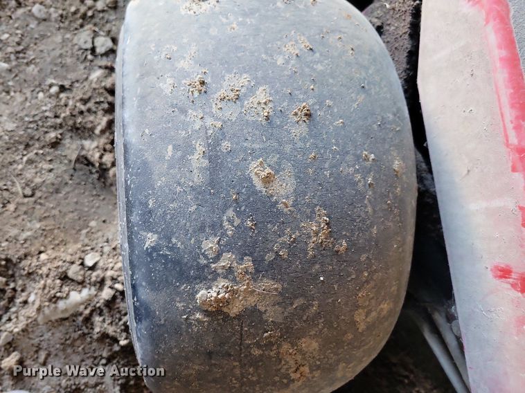 image for item JO9083 Toro Greensmaster 3000  greens mower