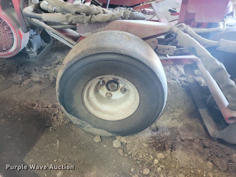 image for item JO9083 Toro Greensmaster 3000  greens mower