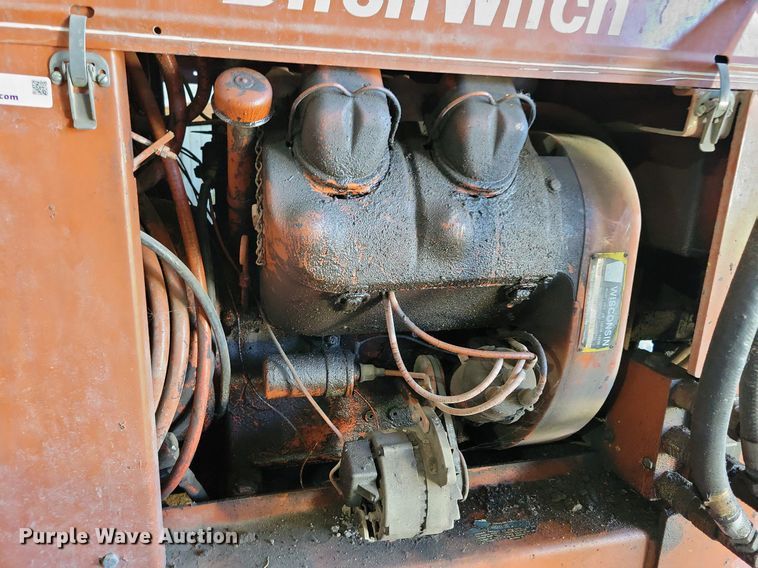 image for item JO9085 Ditch Witch R65  trencher