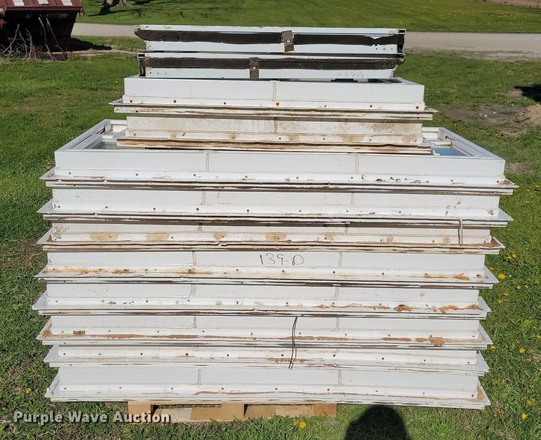 image for item JO9086 (12) sliding windows