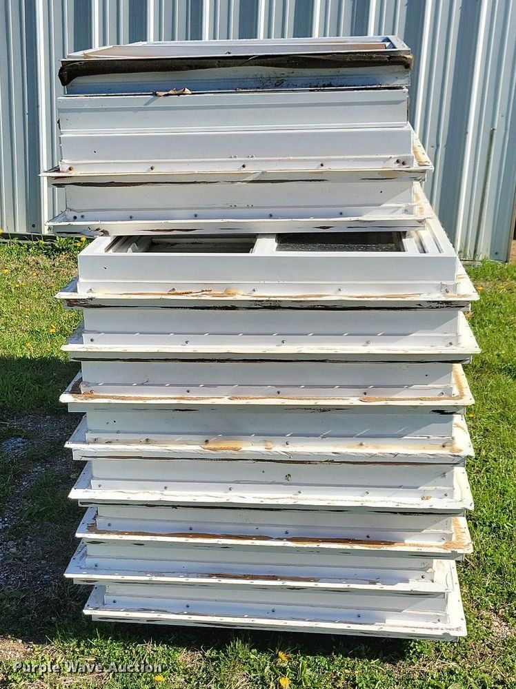 image for item JO9086 (12) sliding windows