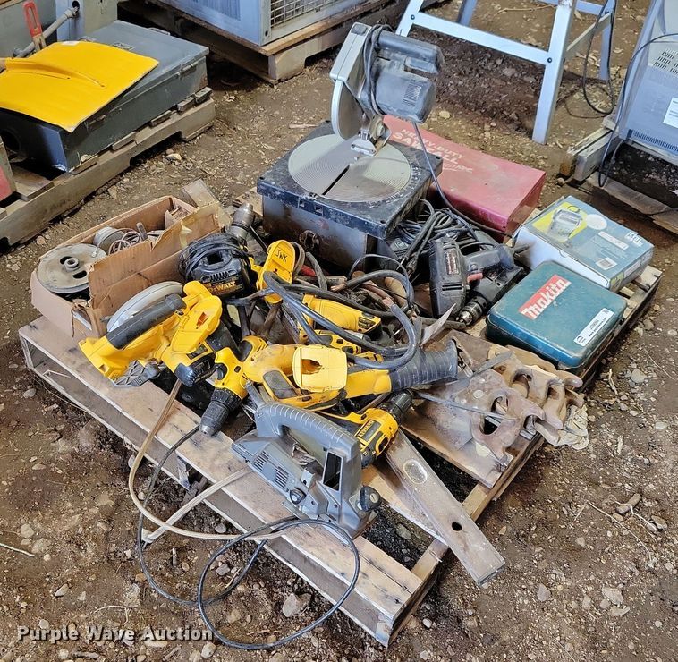 image for item JO9094 Tools