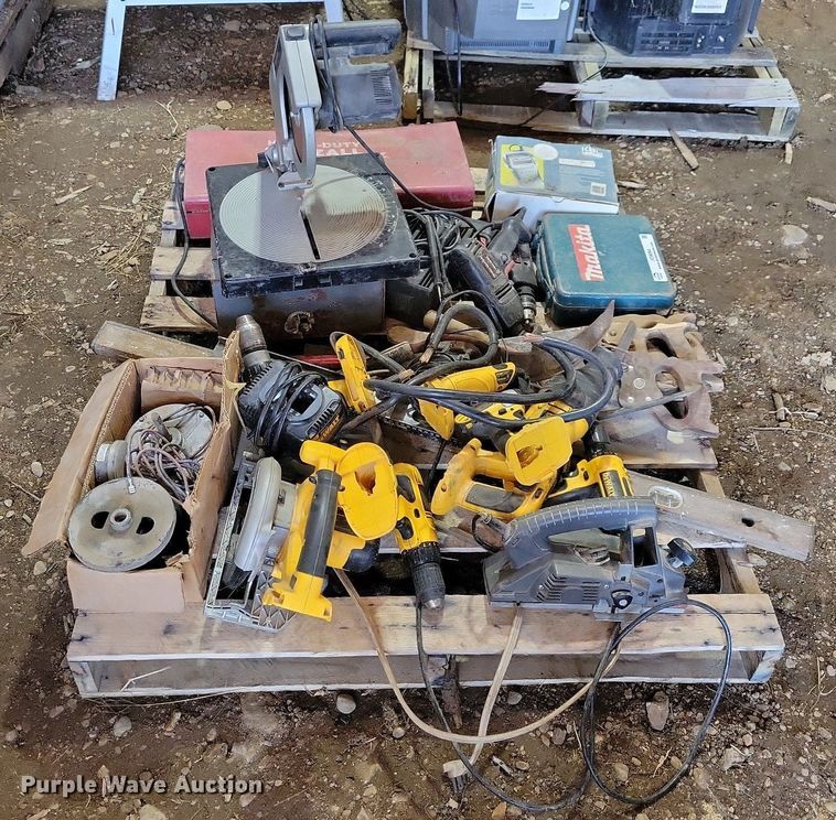 image for item JO9094 Tools