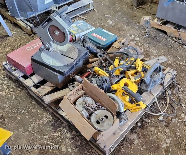 image for item JO9094 Tools