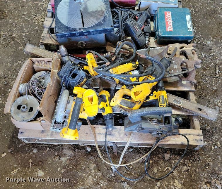 image for item JO9094 Tools