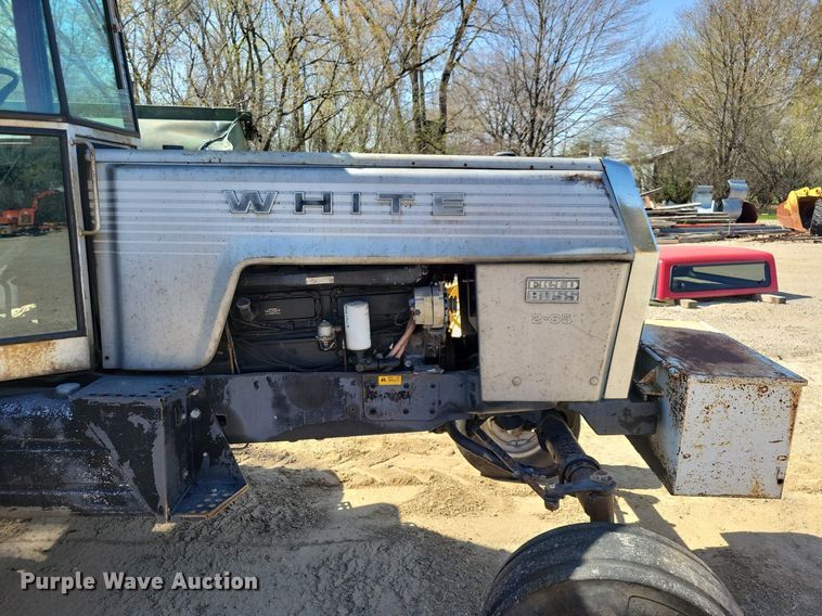 image for item JO9108 White Field Boss 2-85  tractor