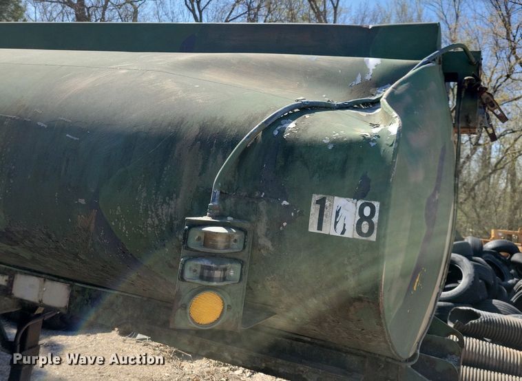 image for item JO9112 1968 Fruehauf  tank trailer