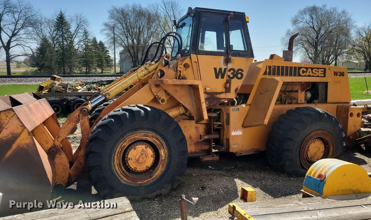 image for item JO9113 Case W36  wheel loader