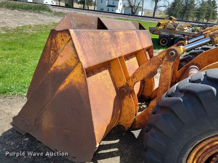image for item JO9113 Case W36  wheel loader