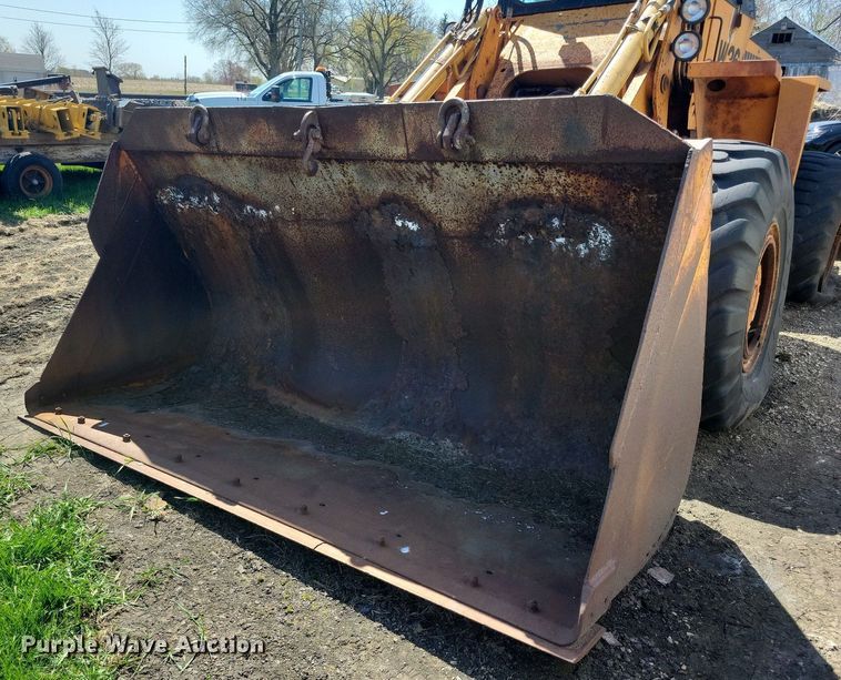 image for item JO9113 Case W36  wheel loader