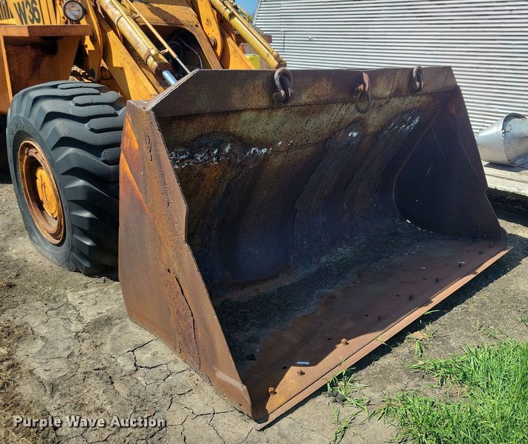 image for item JO9113 Case W36  wheel loader