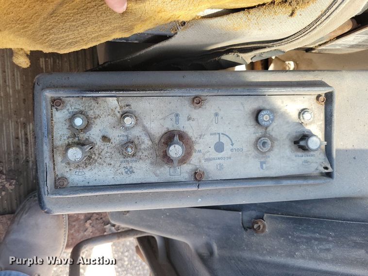 image for item JO9113 Case W36  wheel loader