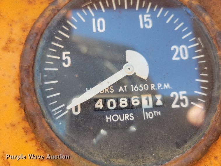 image for item JO9113 Case W36  wheel loader