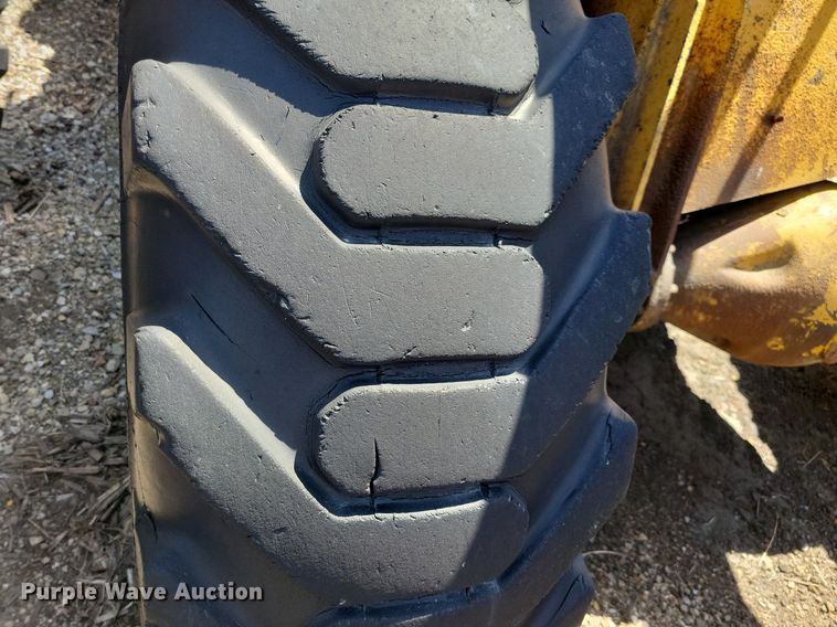 image for item JO9115 Hough H50  wheel loader